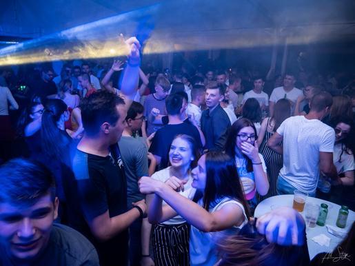 Glazbeni kviz - All Star Ivankovo